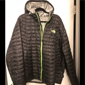 Men’s North Face Hooded Thermoball Jacket